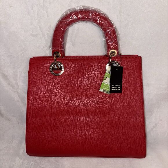 Badgley Mischka Big Logo eyelet Red Tote - W/Keychain BM-4040-RED - Picture 2 of 8